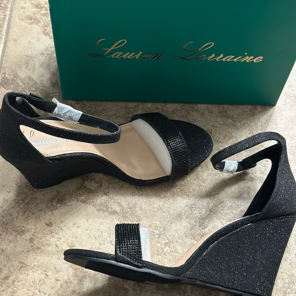 Lauren Lorraine Glittery Black Wedges